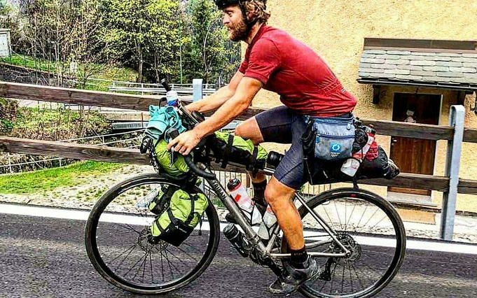 Maximilian Schnell Bikepacking Die Drei Großen Touren